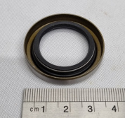 Манжета приводного вала SP40