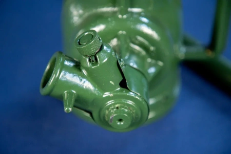 Домкрат винтовой TOR ДВ 20,0 т