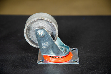 Колесо поворотное чугунное EM01 VKV 80 80 мм термостойкое