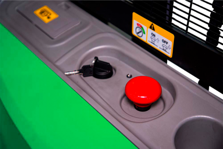 Штабелер самоходный 1,5 т 4,0 м TOR WS15H-4000SC PRO Li-ion 24/60 В/Ач контр. скорости подъема Штабелер самоходный 1,5 т 4,0 м TOR WS15H-4000SC PRO Li-ion 24/60 В/Ач контр. скорости подъема