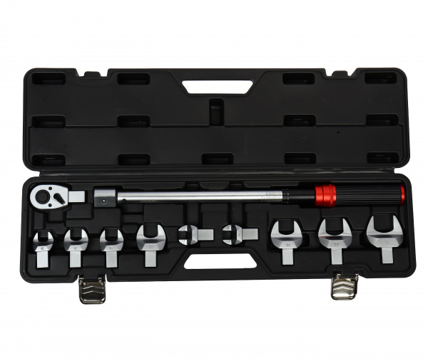 Ключ динамометрический 11пр.,14х18мм,1/2"с наб рожков насадок (13,14,15,17,19,22,24,27,30мм,40-220Nm) L-475мм,с быст фик в кейсе LG-S7911 LIGE/1/4 NEW
