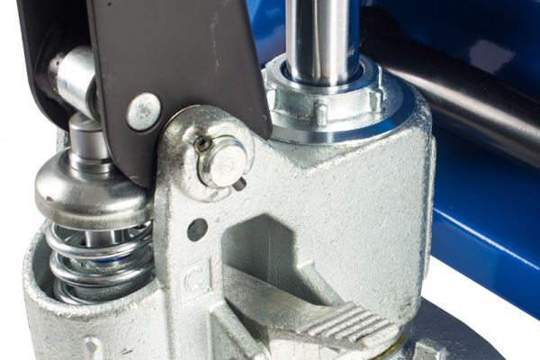 Тележка гидравлическая 2500 кг 1150 мм полиуретановые колеса TOR RHP Тележка гидравлическая 2500 кг 1150 мм полиуретановые колеса TOR RHP