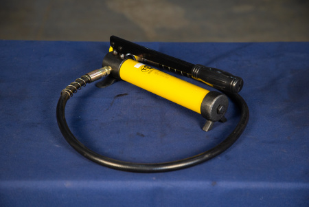 Насос гидравлический односторонний TOR HHB-180 0,4л (ручной)