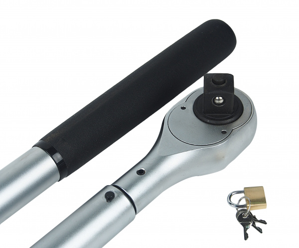 Ключ динамометрический RF-647A802: щелчкового типа 1 DR (300-1500Nm) телескопический ROCKFORCE /1/24