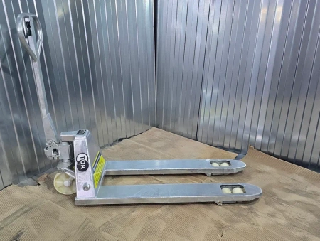 Тележка гидравлическая оцинкованная 2500 кг 1150 мм нейлоновые колеса TOR WH-25G Тележка гидравлическая оцинкованная 2500 кг 1150 мм нейлоновые колеса TOR WH-25G