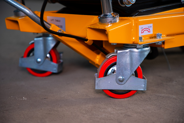 Стол подъемный передвижной 150 кг 302-1100 мм (700х450 мм) XILIN SPS150