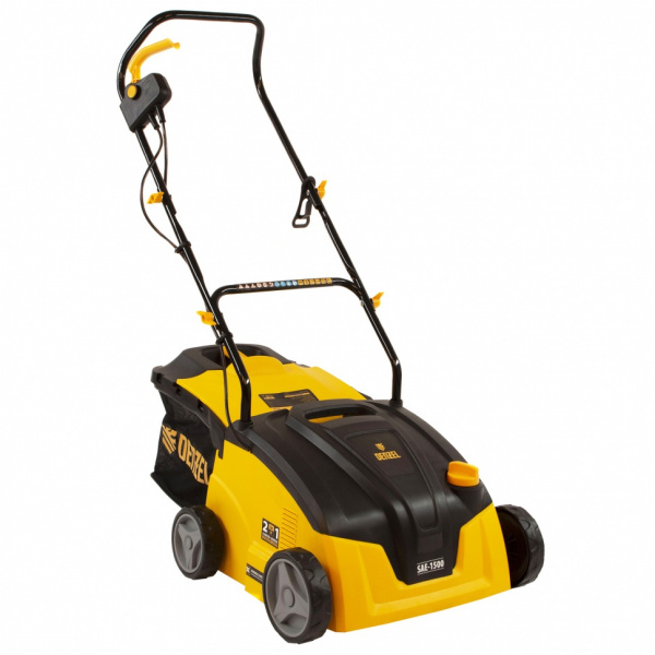 Скарификатор-аэратор  электрический SAE-1500, 1500 Вт, -11/+5 мм, 32 cм Denzel 