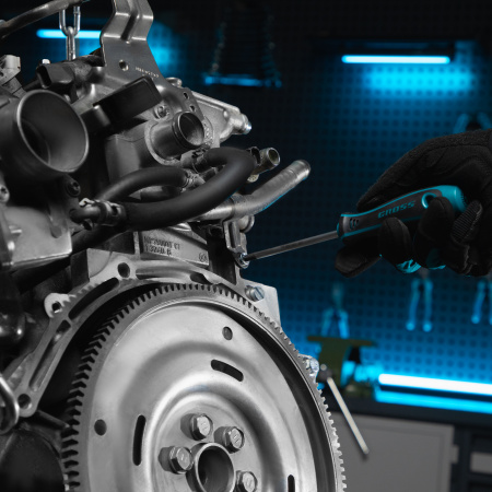 Набор инструментов, 1/4", 1/2", CrV, 120 зубьев, 115 предметов Gross Набор инструментов, 1/4", 1/2", CrV, 120 зубьев, 115 предметов Gross