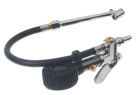 Пистолет RF-STG-04 для подкачки шин с манометром и наконечником для груз. колес(0-15bar),в блистере ROCKFORCE /1