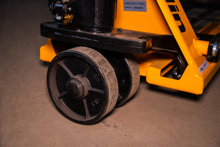 Тележка гидравлическая с решеткой 2500 кг 1150 мм полиуретановые колеса XILIN BFR Тележка гидравлическая с решеткой 2500 кг 1150 мм полиуретановые колеса XILIN BFR