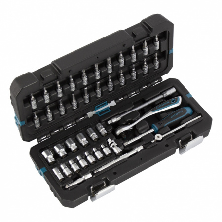 Набор инструментов, 1/4", CrV, 120 зубьев, 42 предмета Gross Набор инструментов, 1/4", CrV, 120 зубьев, 42 предмета Gross