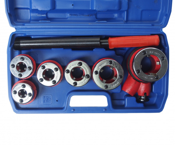 Клупп трубный RF-323116 для нарезки резьбы со сменными плашками (1/4", 3/8", 1/2", 3/4",1", 1 1/4") 9пр., в кейсе ROCKFORCE /1