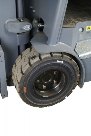 Погрузчик электрический трехопорный TOR 2,0 т 3,5 м CPD20SA-20 сайдшифт