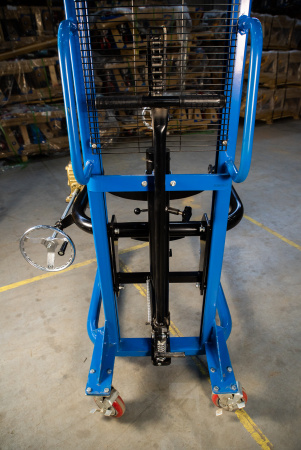 Штабелер-бочкокантователь гидравлический 0,35 т 2,0 м TOR COT