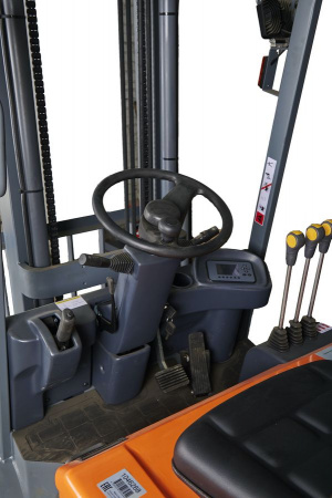 Погрузчик электрический трехопорный TOR 2,0 т 3,5 м CPD20SA-20 сайдшифт