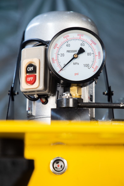 Трубогиб электрогидравлический TOR HHW-4D