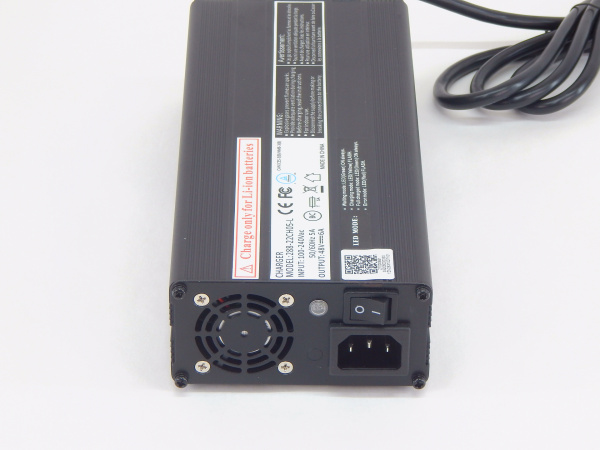 Зарядное устройство для тележек CBD20W-II 48/6A (Charger ERP#35206000330)