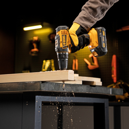 Дрель-шуруповерт аккумуляторная CDL-18-01CB, Li-Ion, 18 В, 1 аккумулятор Denzel