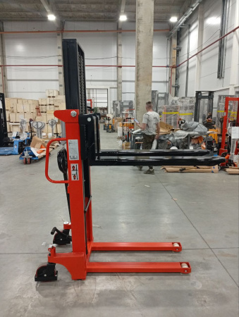 Штабелер гидравлический 1,5 т 2,0 м TOR CTY-EH с раздвижными вилами