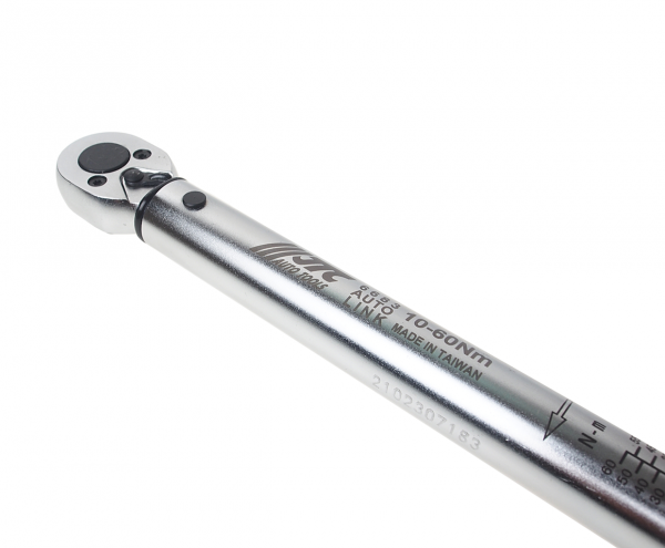JTC Ключ динамометрический 3/8" 10-60Нм 320мм двухстороннего действия JTC