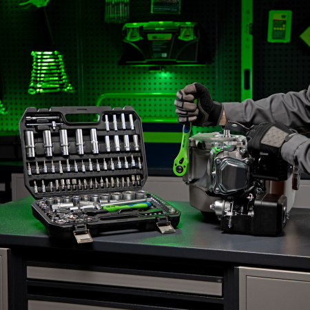 Набор инструментов 108 предметов, CrV, 1/2", 1/4" Сибртех Набор инструментов 108 предметов, CrV, 1/2", 1/4" Сибртех