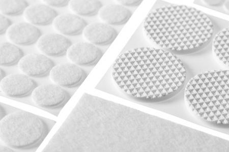 STAYER белые, самоклеящиеся, 125 шт, набор мебельных накладок (40917-H125)