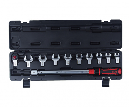 JTC Ключ динамометрический 40-210Нм 14-18мм с насадками 13-30мм 11 предметов JTC