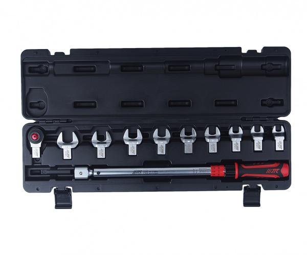 JTC Ключ динамометрический 40-210Нм 14-18мм с насадками 13-30мм 11 предметов JTC