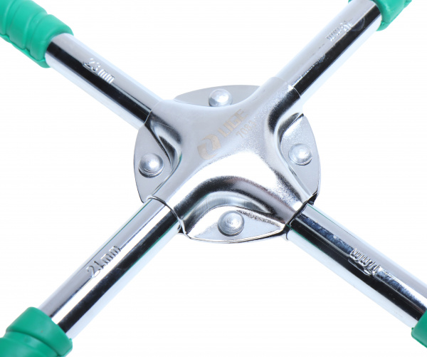 Ключ баллонный 17х19х21х23мм крестообразный с резиновыми рукоятками L-500мм LG-7083 LIGE /1/10 NEW