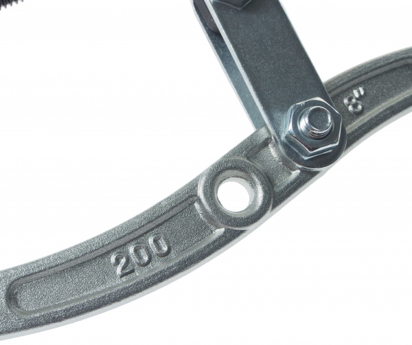 Съемник подшипников трехлапый переставной 8"-200мм (4000кг) ЭВРИКА 2/24 NEW