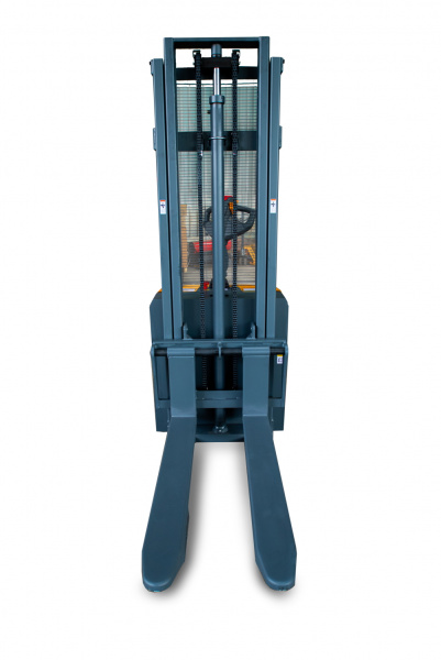 Штабелер самоходный 2,0 т 3,5 м XILIN CDD20K-EN 24/165 В/Ач (с платформой) Штабелер самоходный 2,0 т 3,5 м XILIN CDD20K-EN 24/165 В/Ач (с платформой)