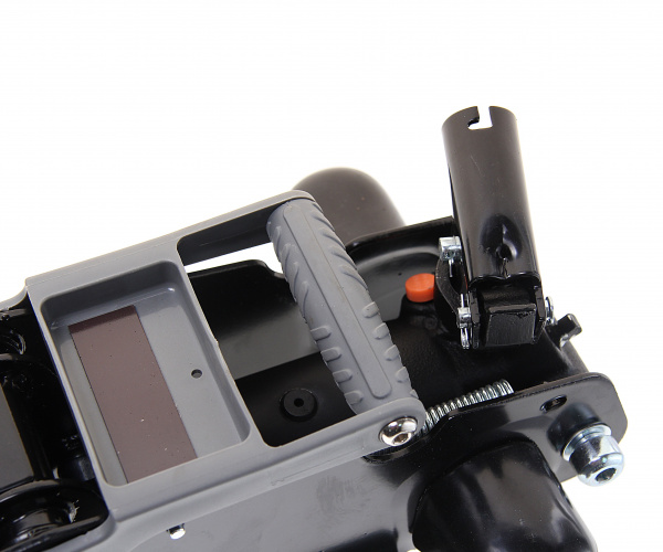 Домкрат гидравлическийRF-TH22010 подкатной 2т низкопрофильный с резиновой накладкой и лотком (h min 100мм, h max 350мм) ROCKFORCE /1