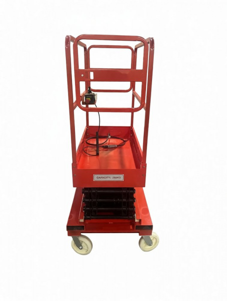 Подъемник ножничный самоходный аккумуляторный 240 кг, 4/6 м, 24/80 В/Ач TOR GTJZ DC