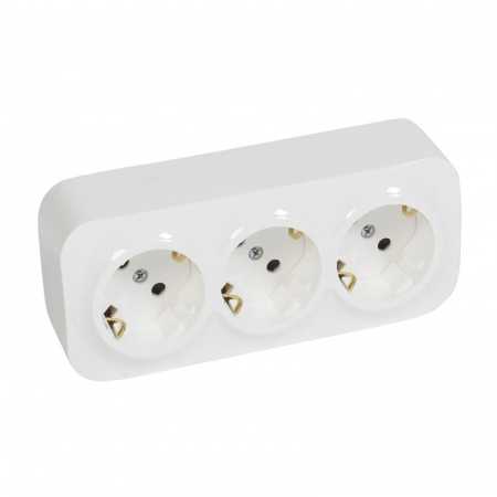 Розетка о/у Quteo 782218, 3 гнезда, с/з и шторками, 16А, 230В, IP20