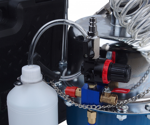 Приспособление для замены тормозной жидкости RF-9T3608U пневматическое (ст.арт. RF-4075)  ROCKFORCE /1/10