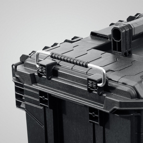 KETER ROC PRO GEAR 2.0 (22″) пластиковый ящик с крышкой (38371)