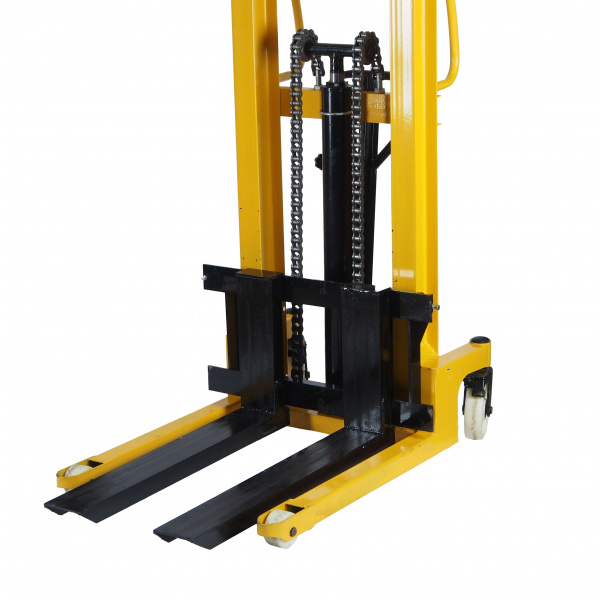 Штабелер ER-68002 ручной гидравлический 2т (min 105мм. max 1600мм,длина лап 900мм,внешняя ширина лап 200-710мм, для паллета 1000х1200мм) ЭВРИКА /1 OLD Штабелер ER-68002 ручной гидравлический 2т (min 105мм. max 1600мм,длина лап 900мм,внешняя ширина лап 200-710мм, для паллета 1000х1200мм) ЭВРИКА /1 OLD