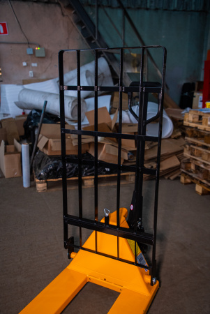 Тележка гидравлическая с решеткой 2500 кг 1150 мм полиуретановые колеса XILIN BFR Тележка гидравлическая с решеткой 2500 кг 1150 мм полиуретановые колеса XILIN BFR