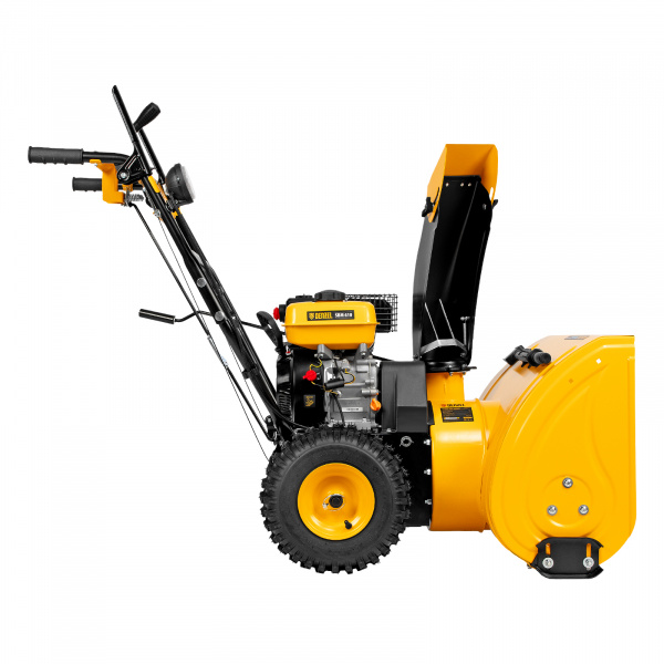 Бензиновая снегоуборочная машина SBM 610, 212 cc, ручной старт, фара Denzel 