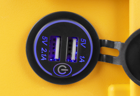 Литий-железо-фосфатный аккумулятор TECHNIK MESSER в защитном кейсе 12В 50Ач 30А с зарядным устройством 15А