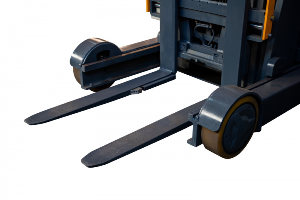 Ричтрак электрический с кабиной TOR 2,0 т 9,5 м CQD20-D Li-ion Ричтрак электрический с кабиной TOR 2,0 т 9,5 м CQD20-D Li-ion