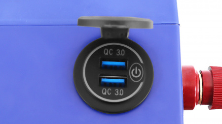 Аккумулятор литий-ионный TECHNIK-MESSER 12В 108000мАч BMS40A 292х185х82 (вольтметр с термодатчиком, быстрая зарядка 2USB, авторозетка)